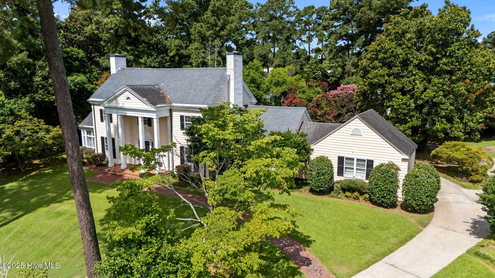 1011 Harvey Circle Kinston, NC 28501 - Photo 3 of 65 Aerial Front