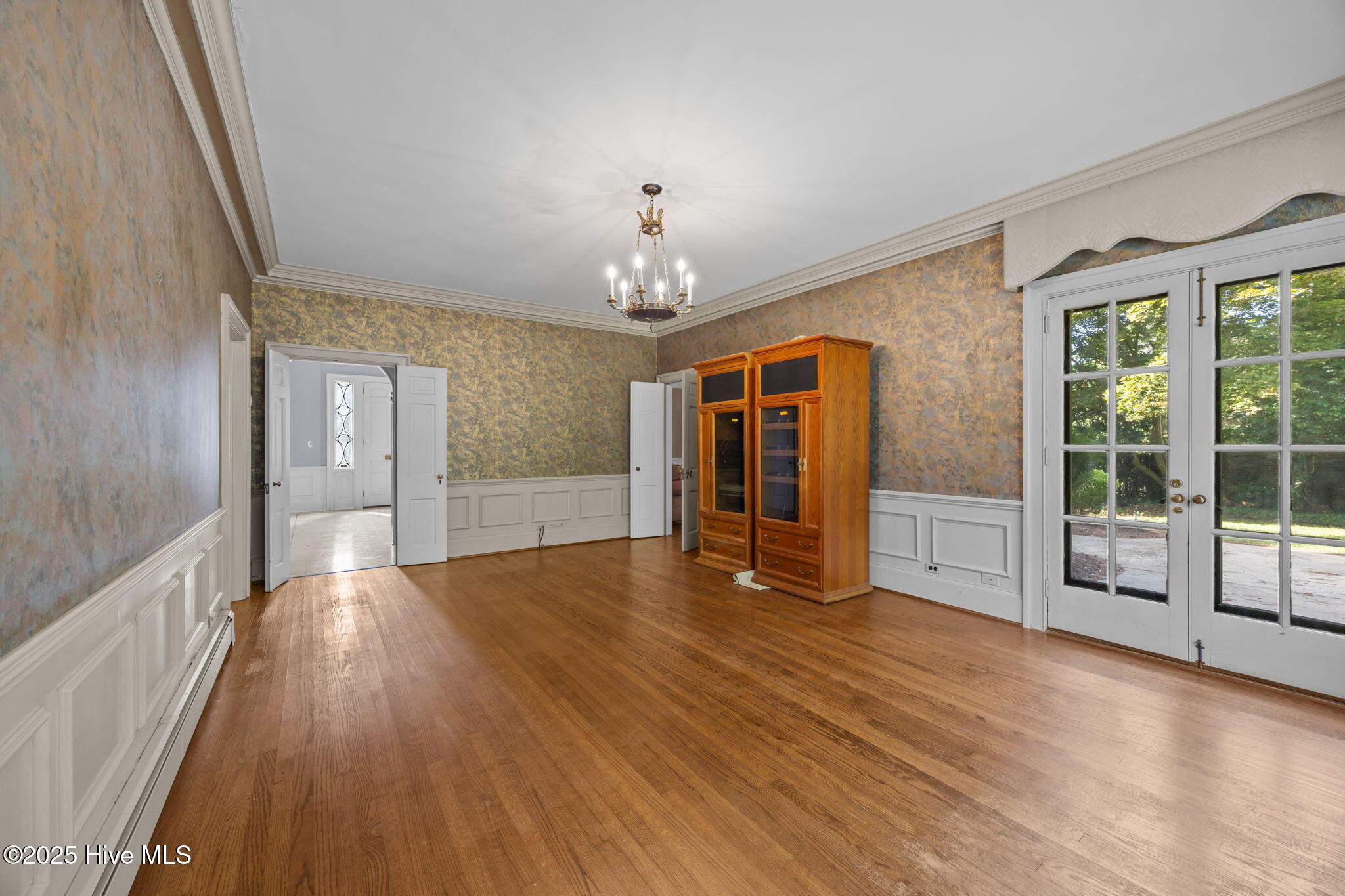 1011 Harvey Circle Kinston, NC 28501 - Photo 41 of 65 Informal Living