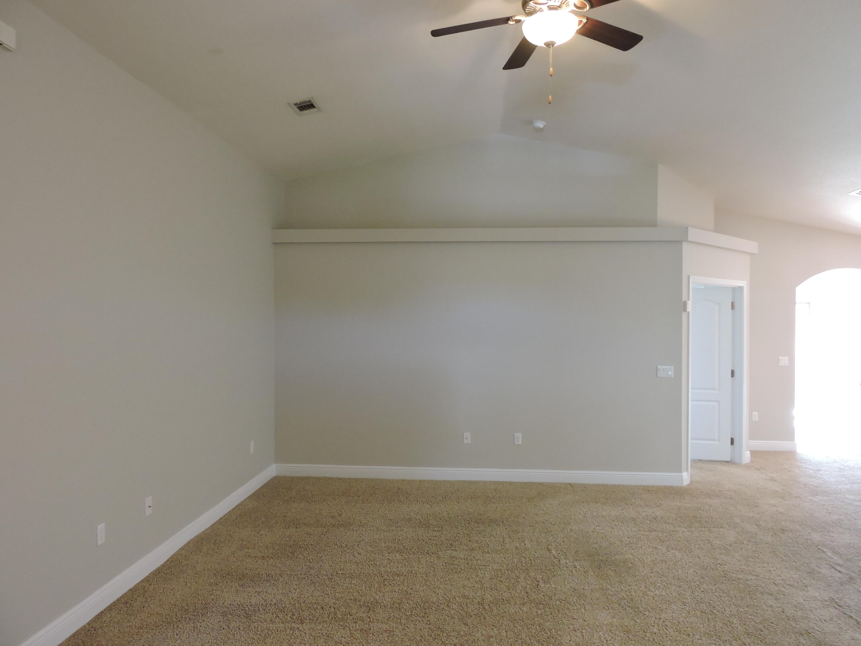 4642 Hermosa Road Crestview, FL 32539 - Photo 2 of 28 DSCN6701