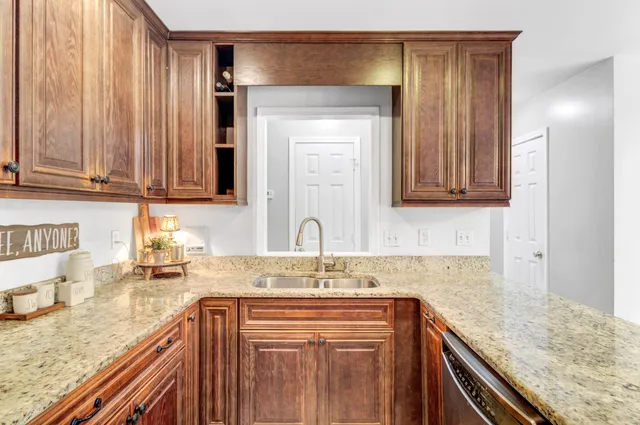 $2,825 | 109 Fort Street, Summerville, SC 29485