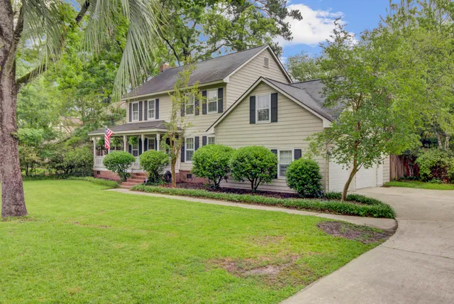 $2,825 | 109 Fort Street, Summerville, SC 29485
