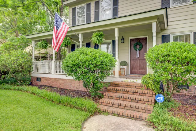 $2,825 | 109 Fort Street, Summerville, SC 29485