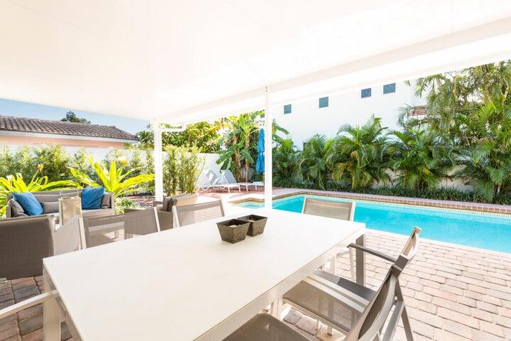 700 Northeast 70th Street Boca Raton, FL 33487 - Photo 17 of 25 Covered Patio