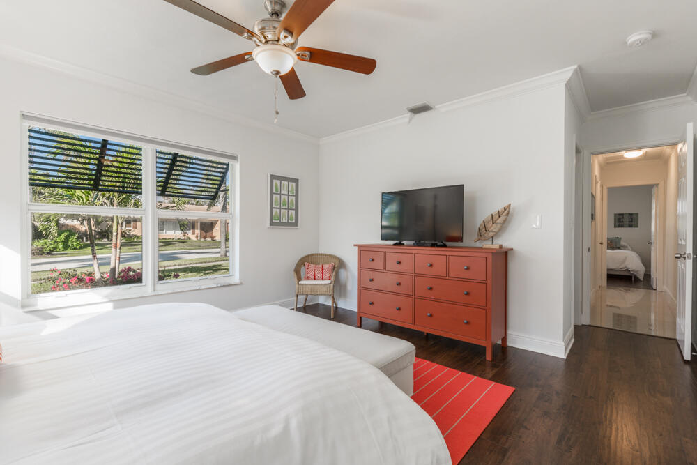 700 Northeast 70th Street Boca Raton, FL 33487 - Photo 8 of 25 700 NE 70th Street-2