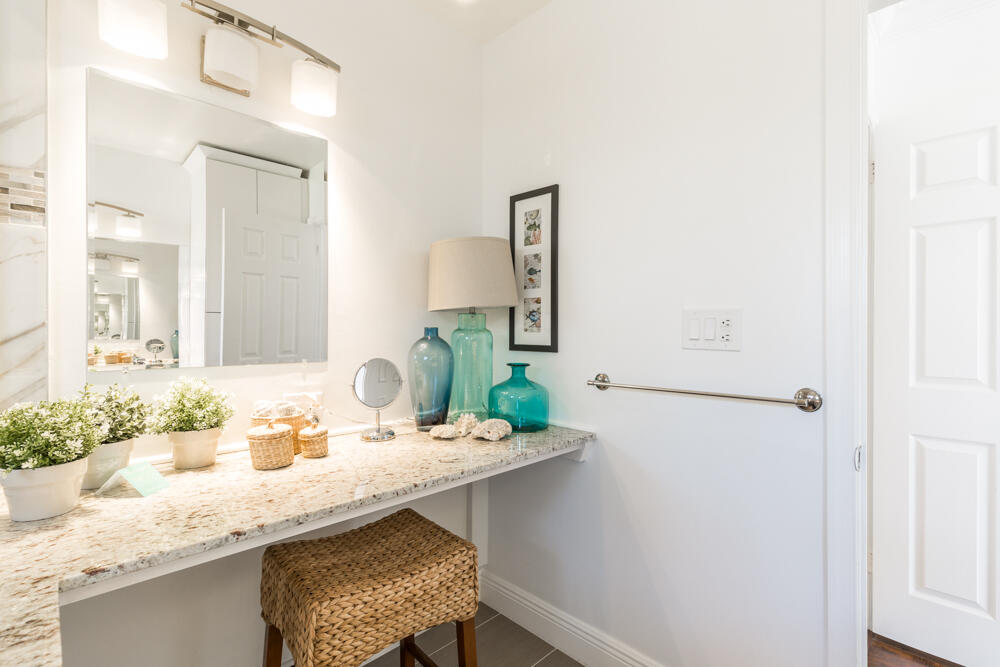 700 Northeast 70th Street Boca Raton, FL 33487 - Photo 9 of 25 700 NE 70th Street-4