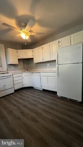 $1,300 | 127 New Street, Glenside, PA 19038