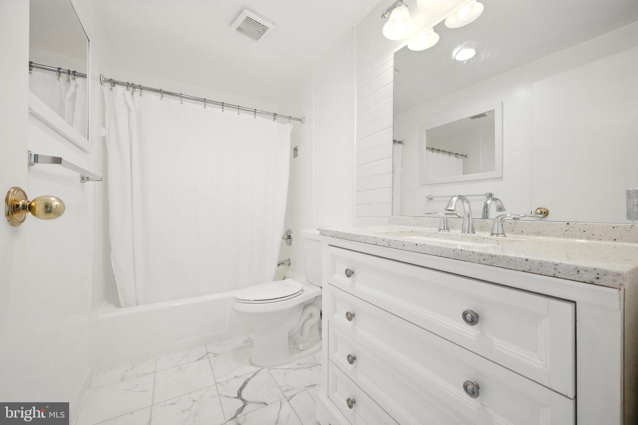 9701 Fields Road, Unit 2208 Gaithersburg, MD 20878 - Photo 14 of 35 Updated bathroom