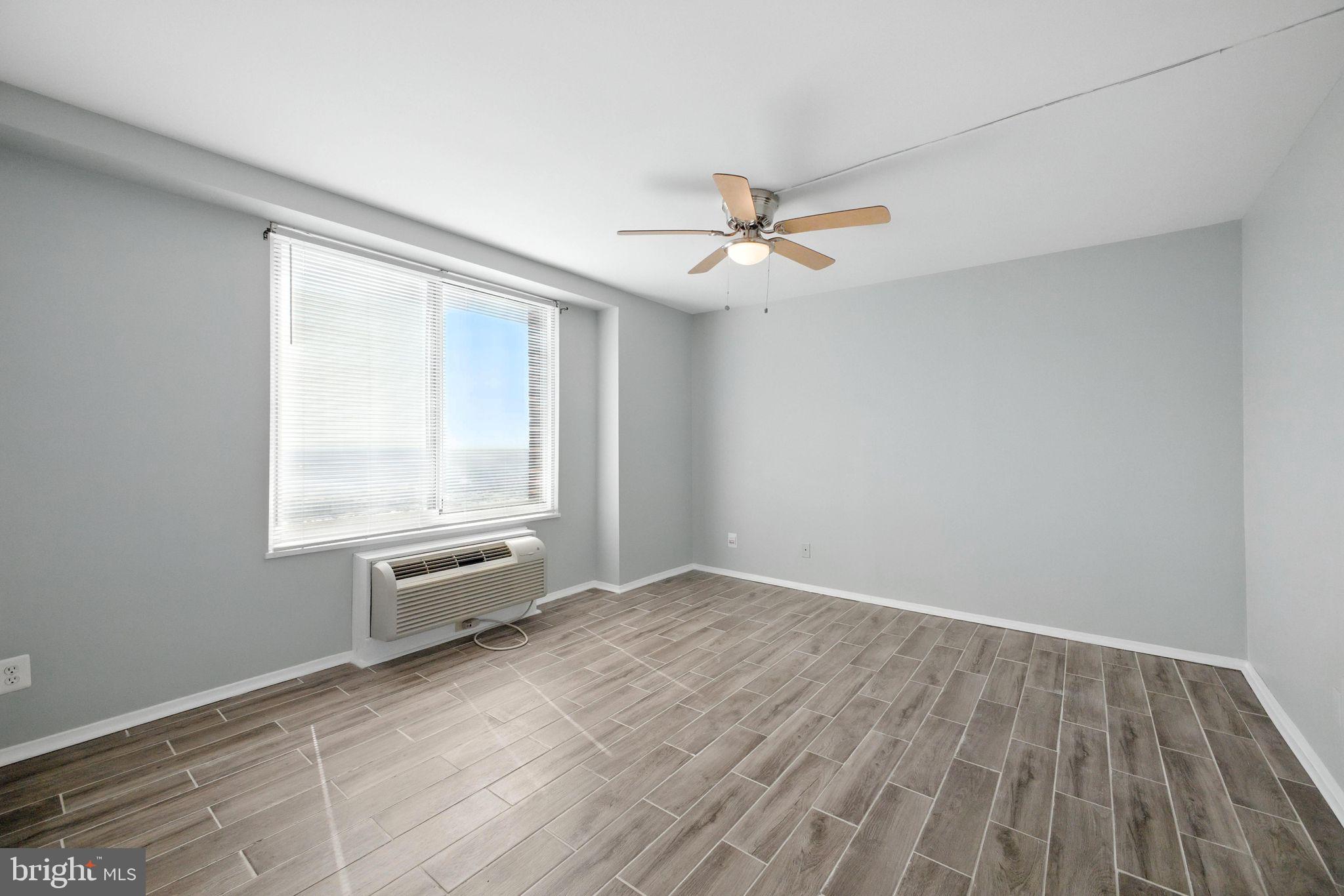 9701 Fields Road, Unit 2208 Gaithersburg, MD 20878 - Photo 22 of 35 Bedroom with amazing view