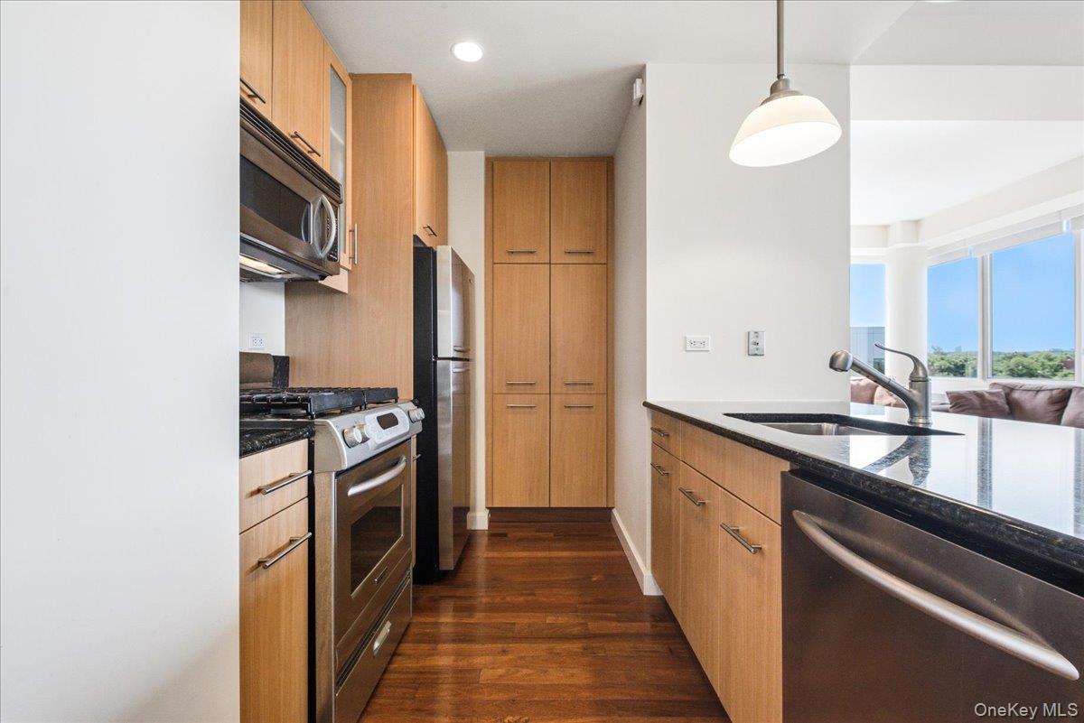 107-24 71st Road, Unit 7B Queens, NY 11375 - Photo 11 of 44