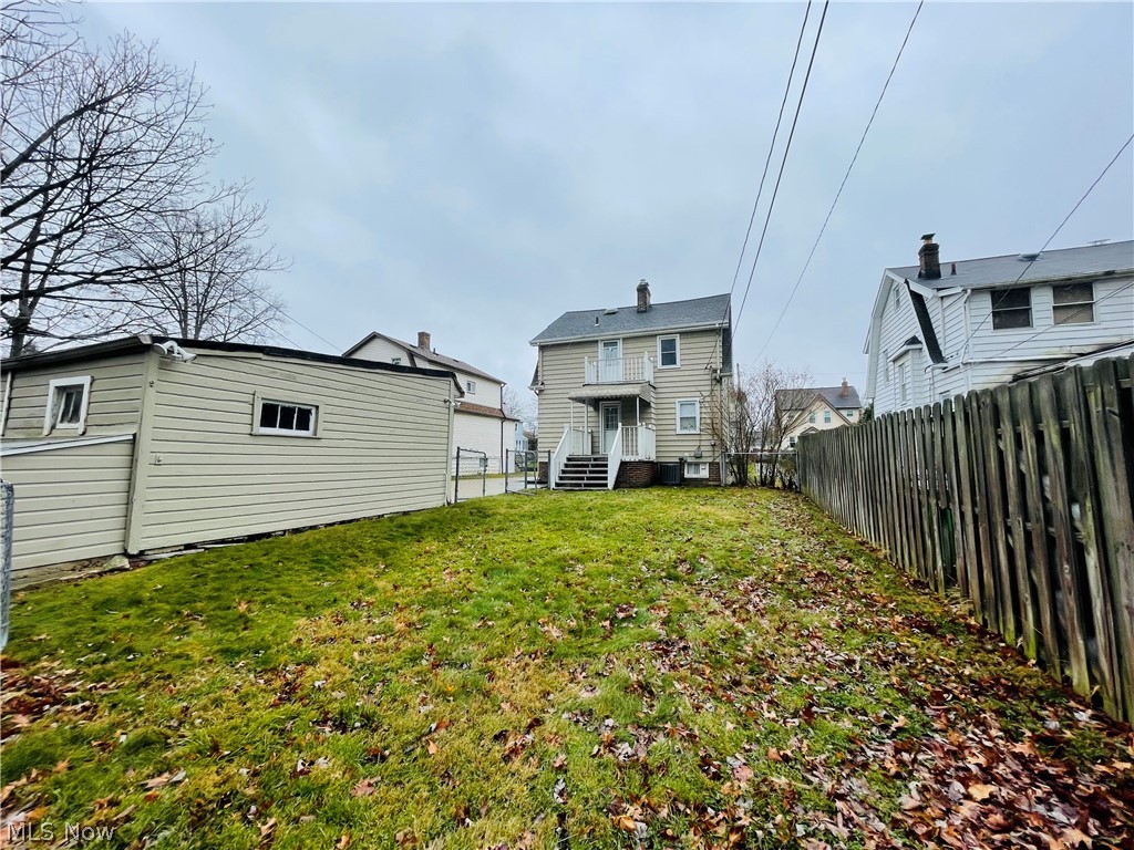 4395 Elmwood Road Cleveland, OH 44121 - Photo 3 of 26