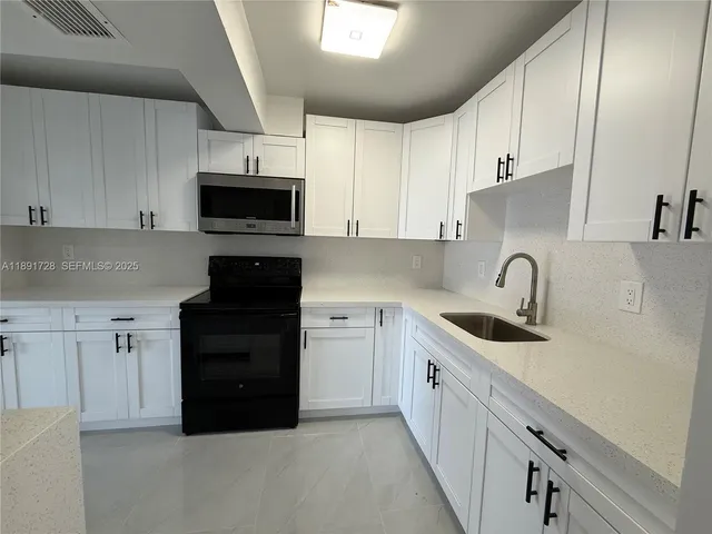 $380,000 | 4534 Northwest 195th Street, Miami Gardens, FL 33055