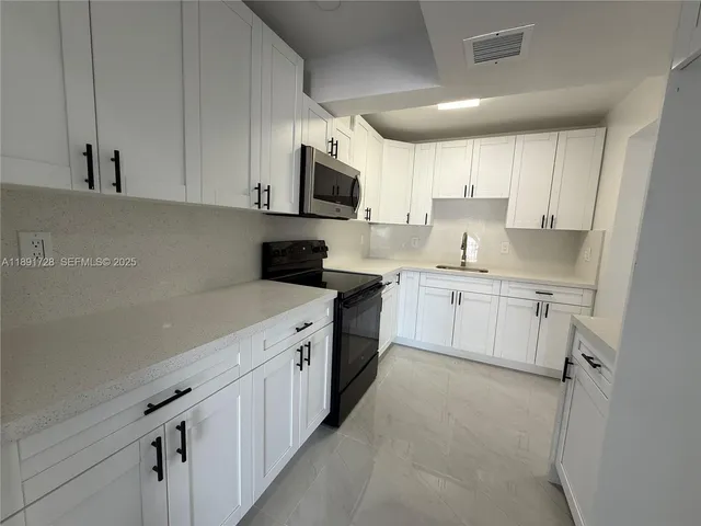 $380,000 | 4534 Northwest 195th Street, Miami Gardens, FL 33055