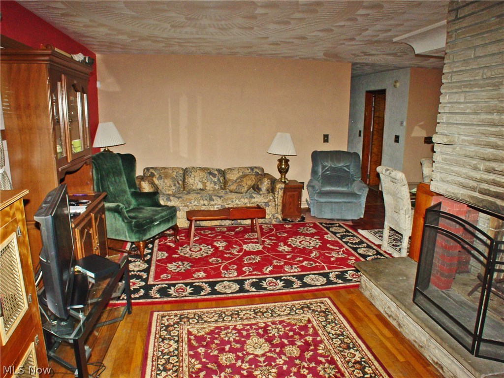 5874 Wylie Ridge Road New Cumberland, WV 26047 - Photo 5 of 23 Gallery Image 5