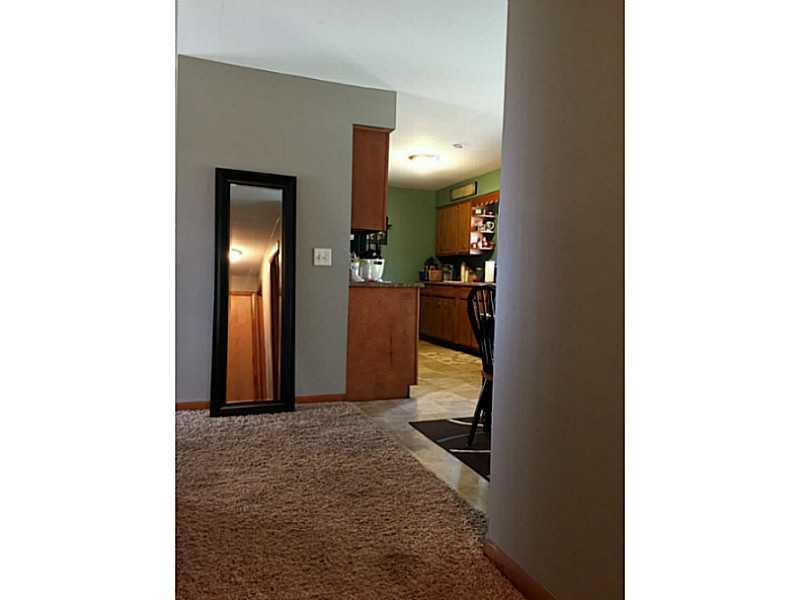 2940 Old Springfield Road Springfield, OH 45502 - Photo 7 of 20