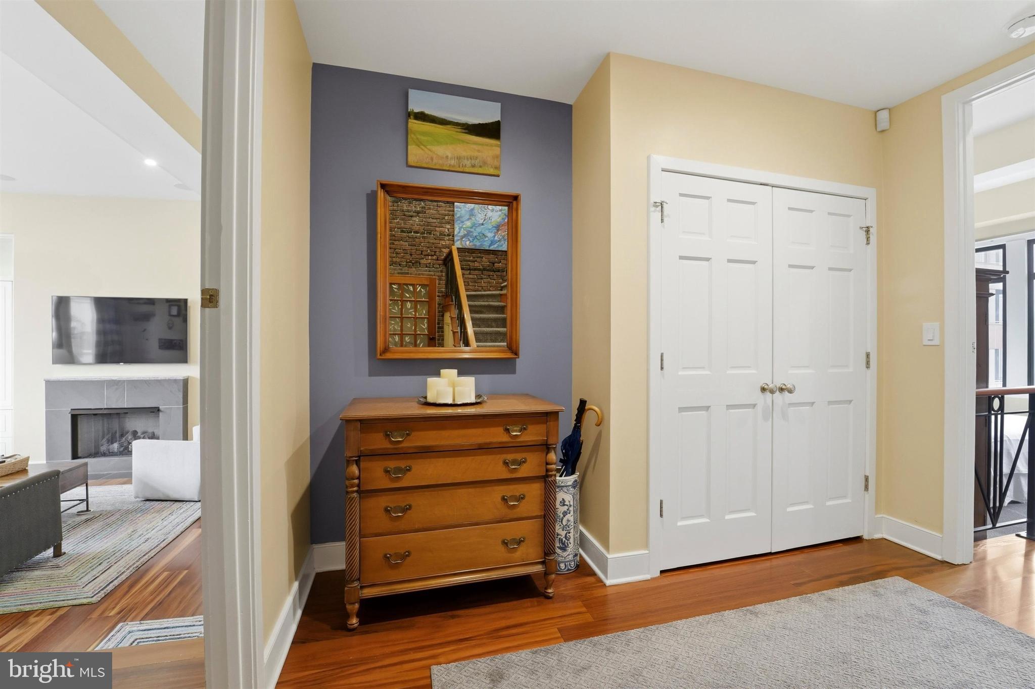 115 Cuthbert Street, Unit H Philadelphia, PA 19106 - Photo 7 of 47