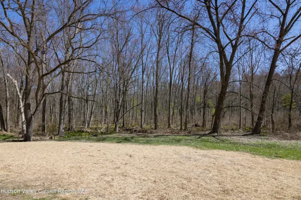 $349,000 | 647 Hickory Bush Road, Kingston, NY 12401
