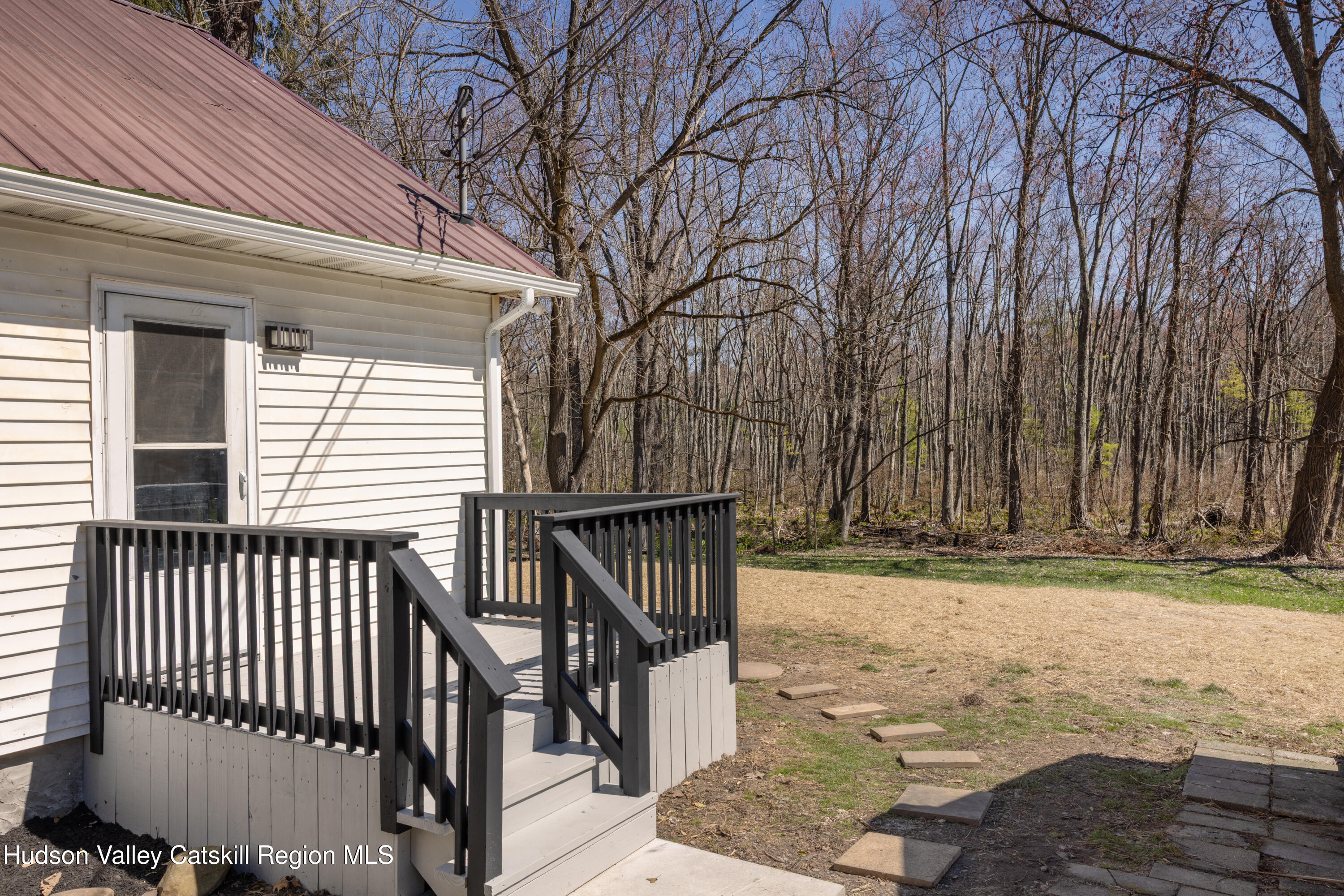 647 Hickory Bush Road Kingston, NY 12401 - Photo 3 of 6 20