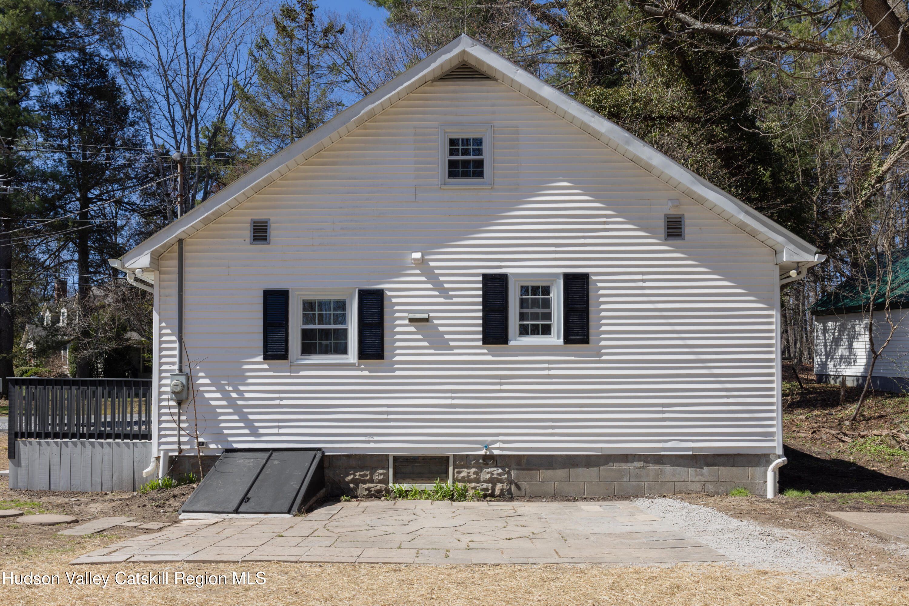 647 Hickory Bush Road Kingston, NY 12401 - Photo 5 of 6 22
