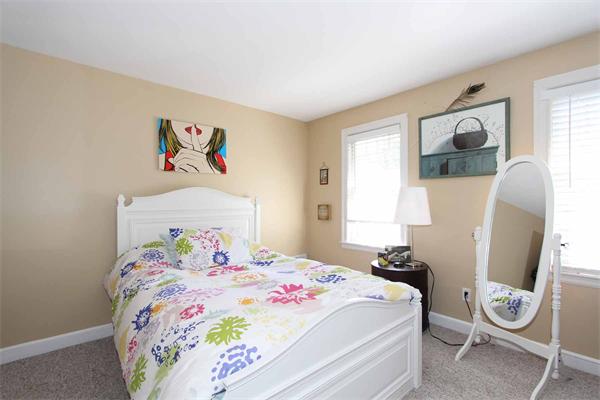 66 Mossman Road Sudbury, MA 01776 - Photo 13 of 16 Gallery Image 13