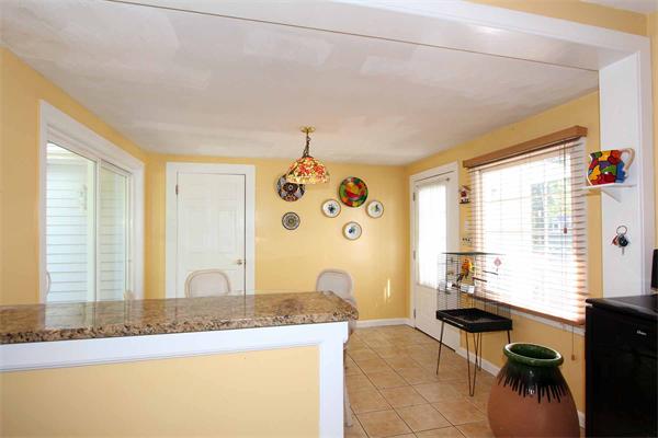 66 Mossman Road Sudbury, MA 01776 - Photo 7 of 16 Gallery Image 7