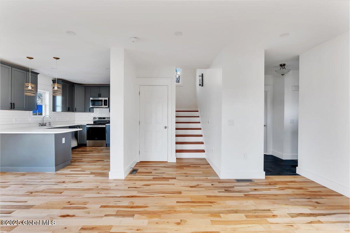 20 Brayton Road Queensbury, NY 12804 - Photo 13 of 55 10-P1306069