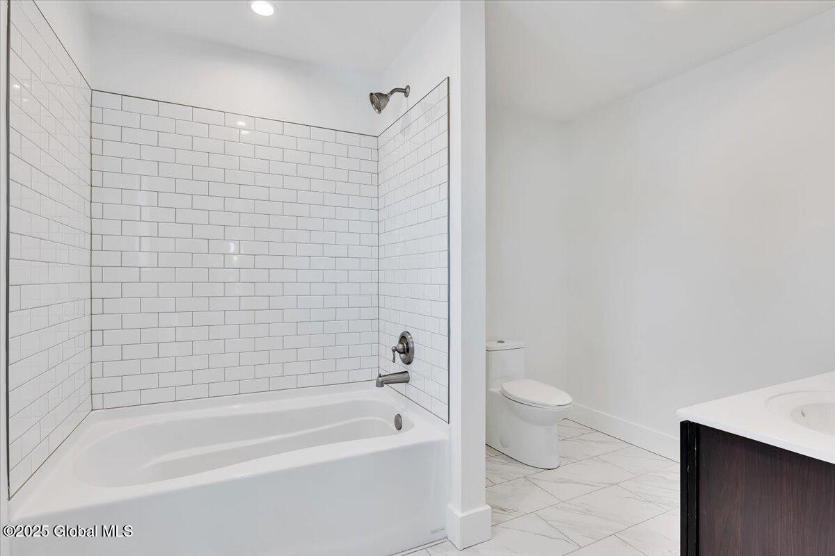 20 Brayton Road Queensbury, NY 12804 - Photo 26 of 55 25-P1306161