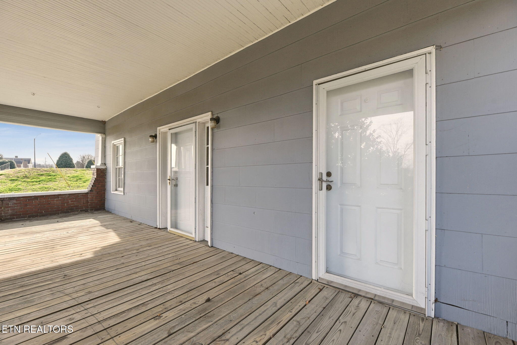 400 North Main Street Clinton, TN 37716 - Photo 8 of 36 34-web-or-mls-DSC_1977