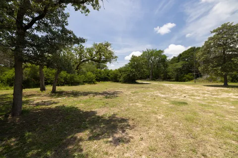 a view of an outdoor space and a yard