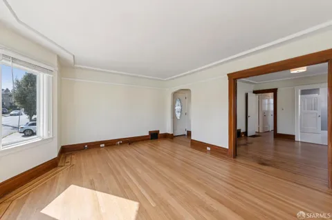 $995,000 | 38 Paulding Street, San Francisco, CA 94112