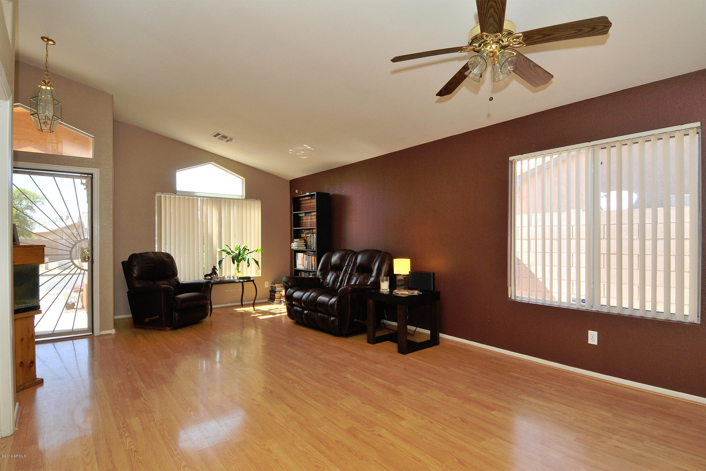 765 South Del Rancho Mesa, AZ 85208 - Photo 12 of 52 Living