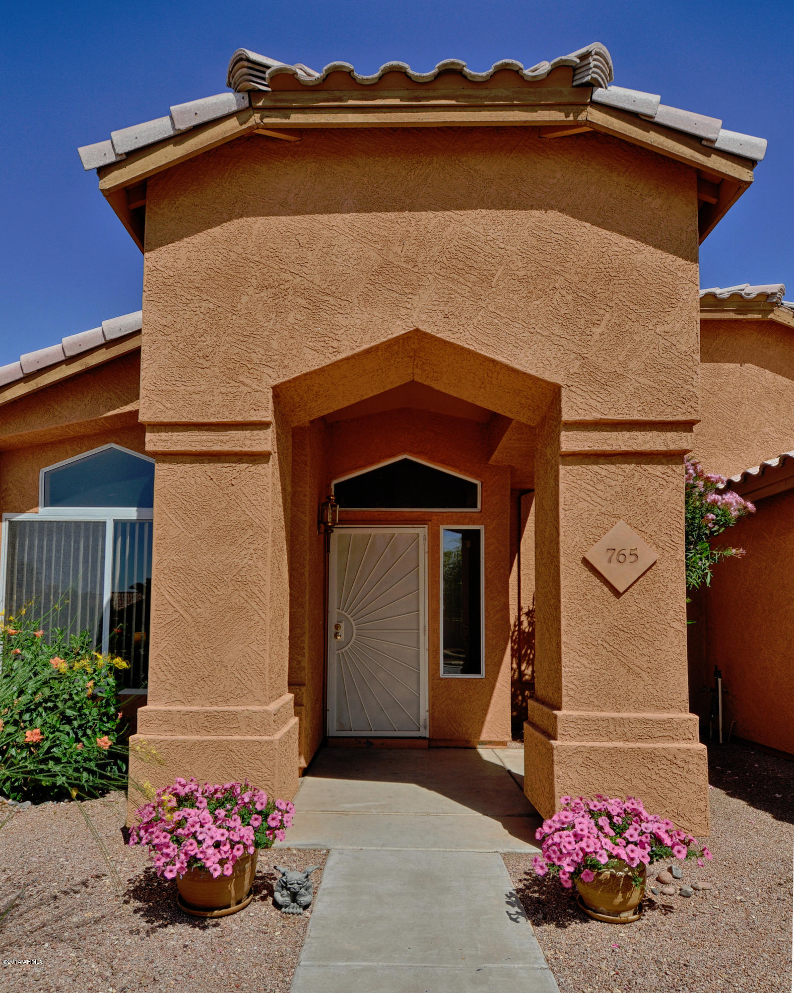 765 South Del Rancho Mesa, AZ 85208 - Photo 9 of 52 Entry