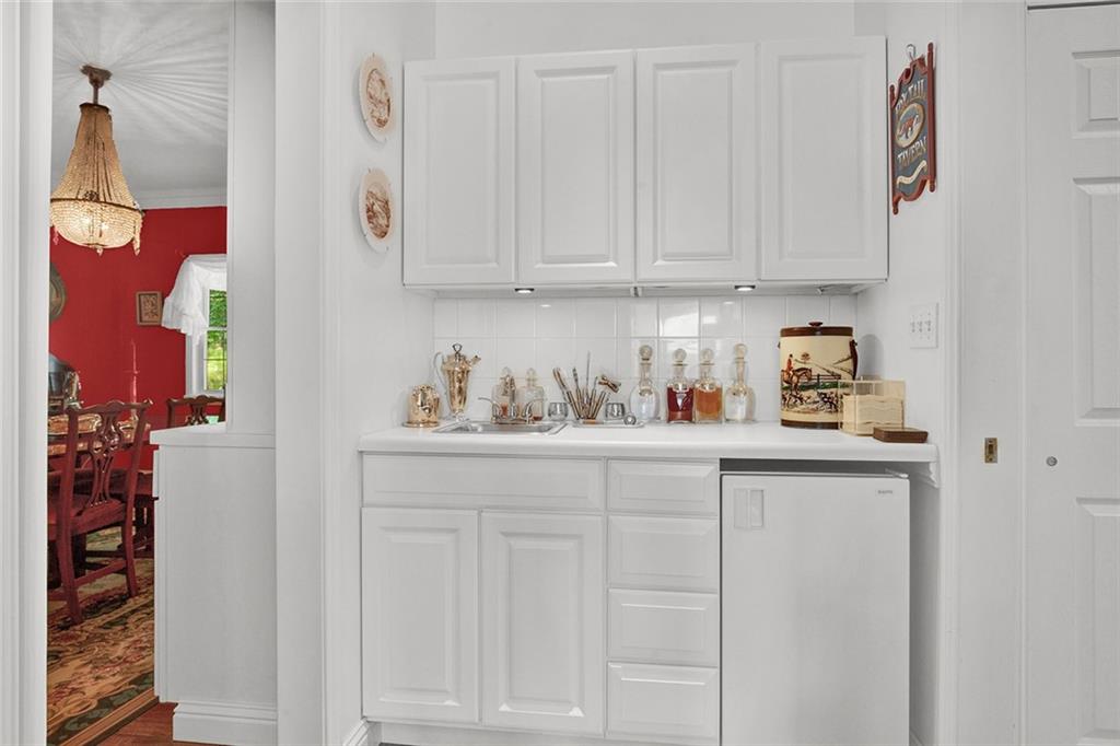 142 Mountain Road Ligonier, PA 15658 - Photo 11 of 49 Gallery Image 11