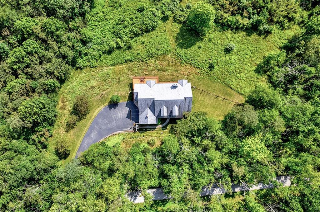 142 Mountain Road Ligonier, PA 15658 - Photo 44 of 49 Gallery Image 44