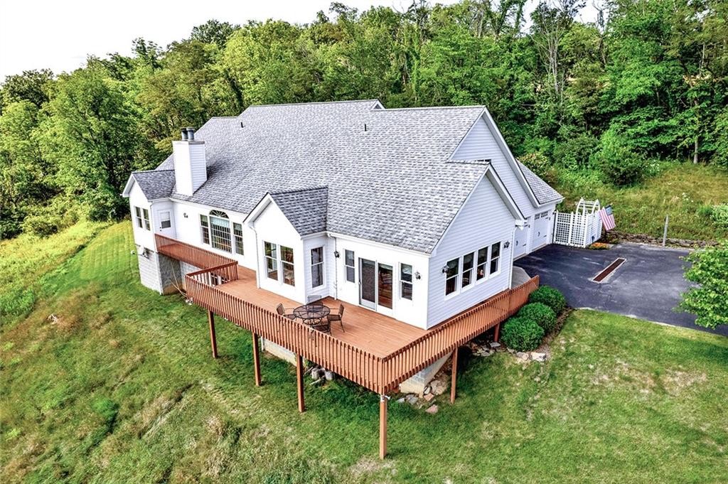 142 Mountain Road Ligonier, PA 15658 - Photo 46 of 49 Gallery Image 46