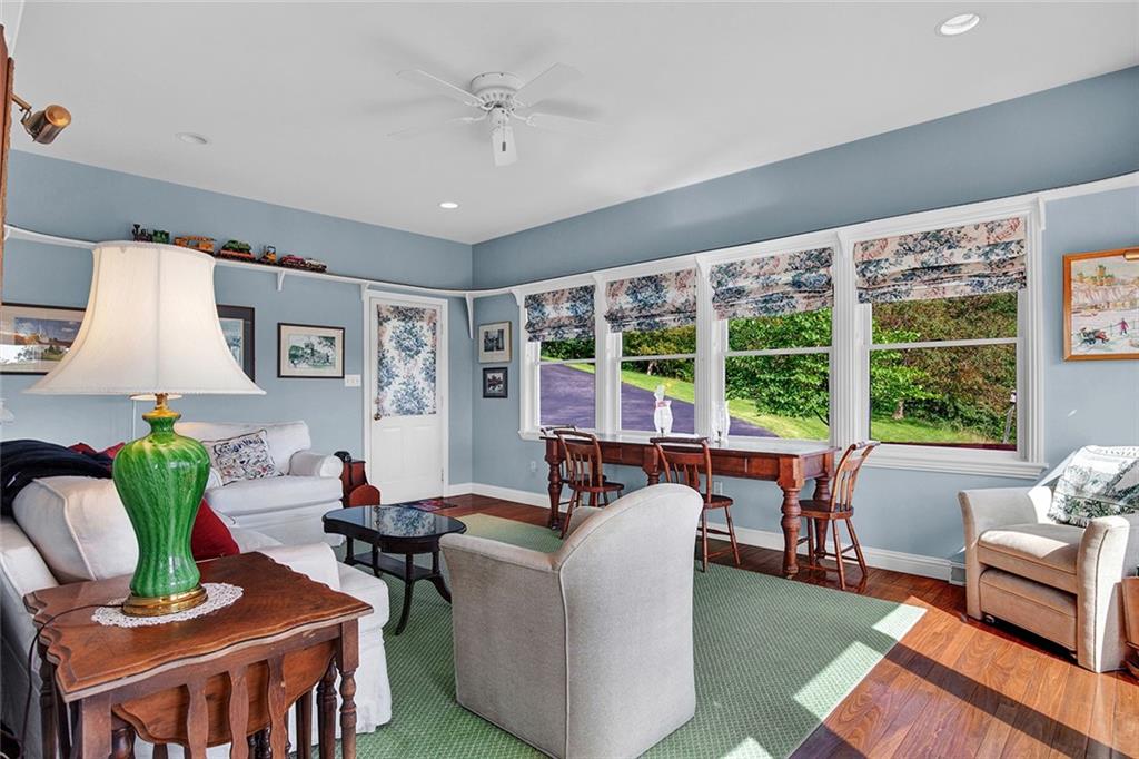 142 Mountain Road Ligonier, PA 15658 - Photo 6 of 49 Gallery Image 6