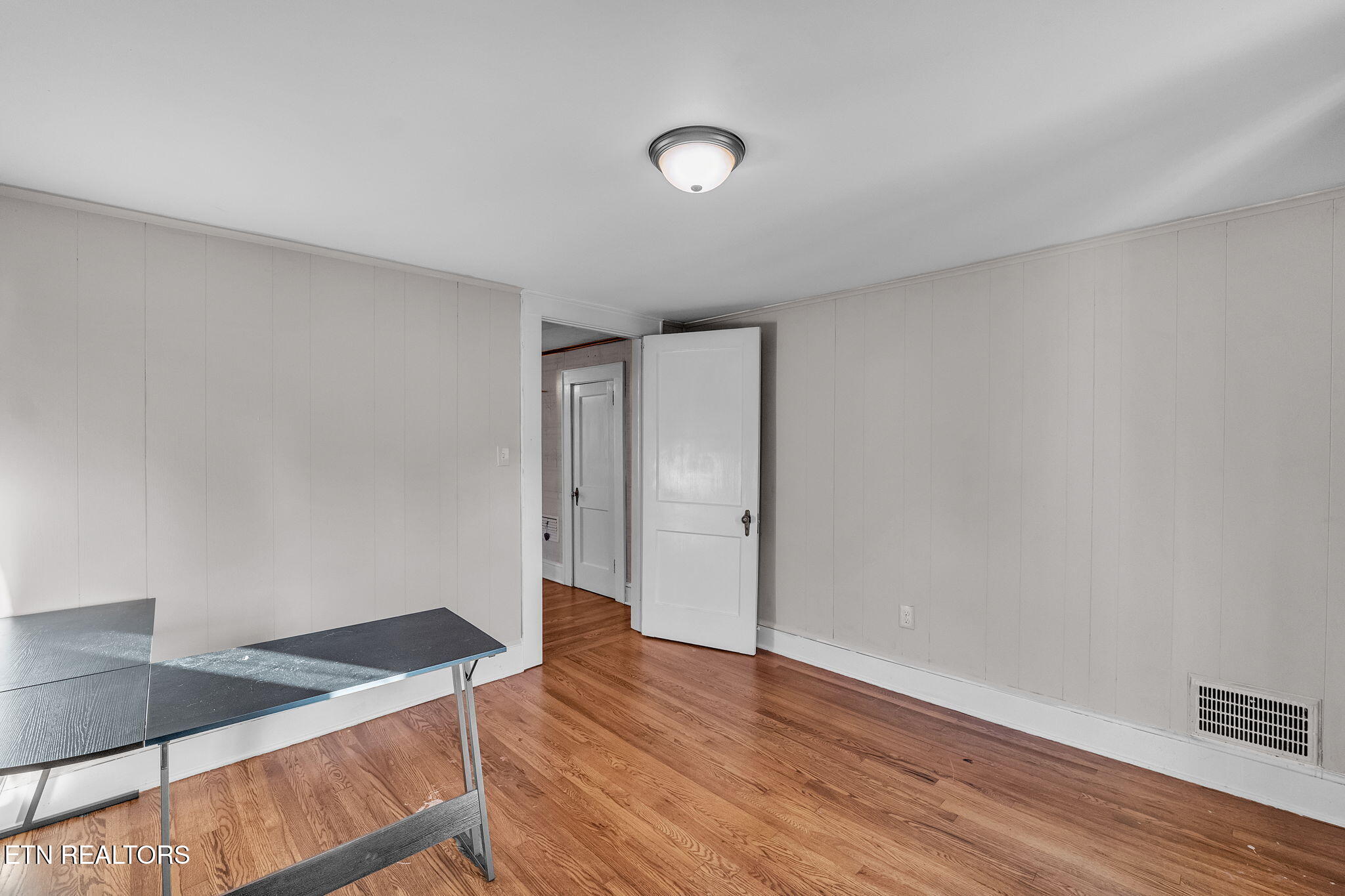 129 Virginia Street Kingsport, TN 37665 - Photo 23 of 32 27-web-or-mls-129-virginia-st