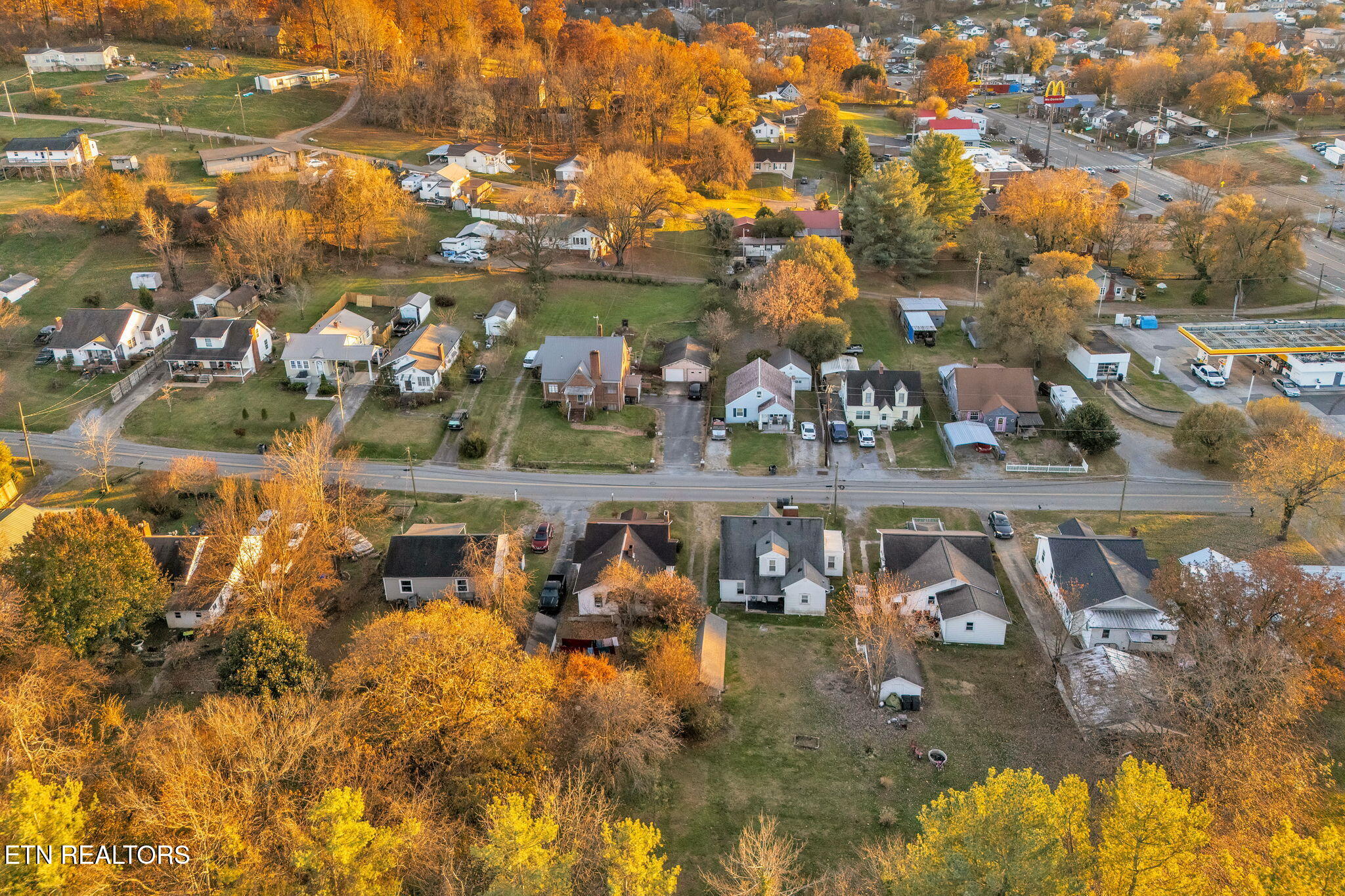 129 Virginia Street Kingsport, TN 37665 - Photo 31 of 32 6-web-or-mls-129-virginia-st