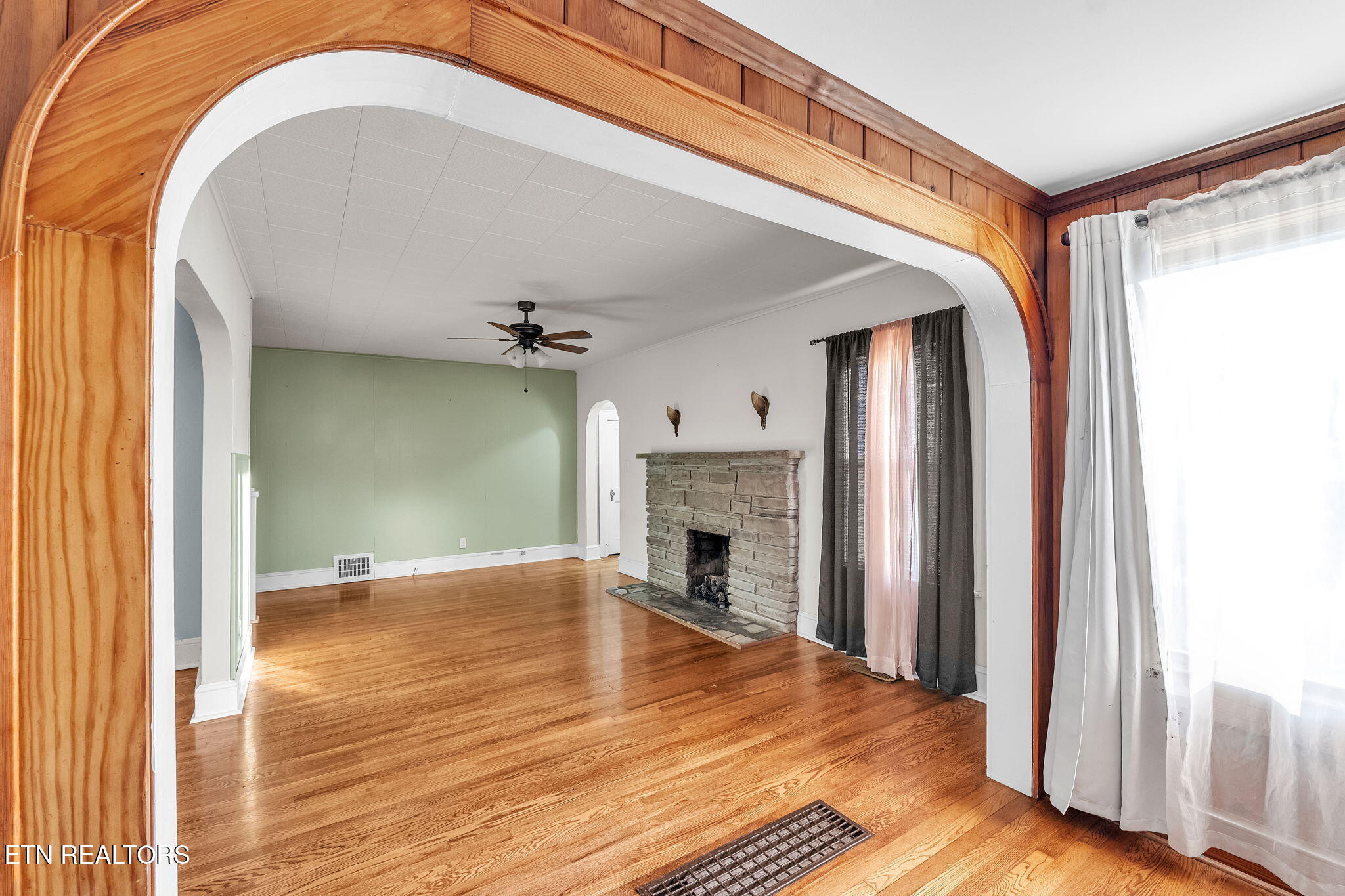 129 Virginia Street Kingsport, TN 37665 - Photo 8 of 32 10-web-or-mls-129-virginia-st