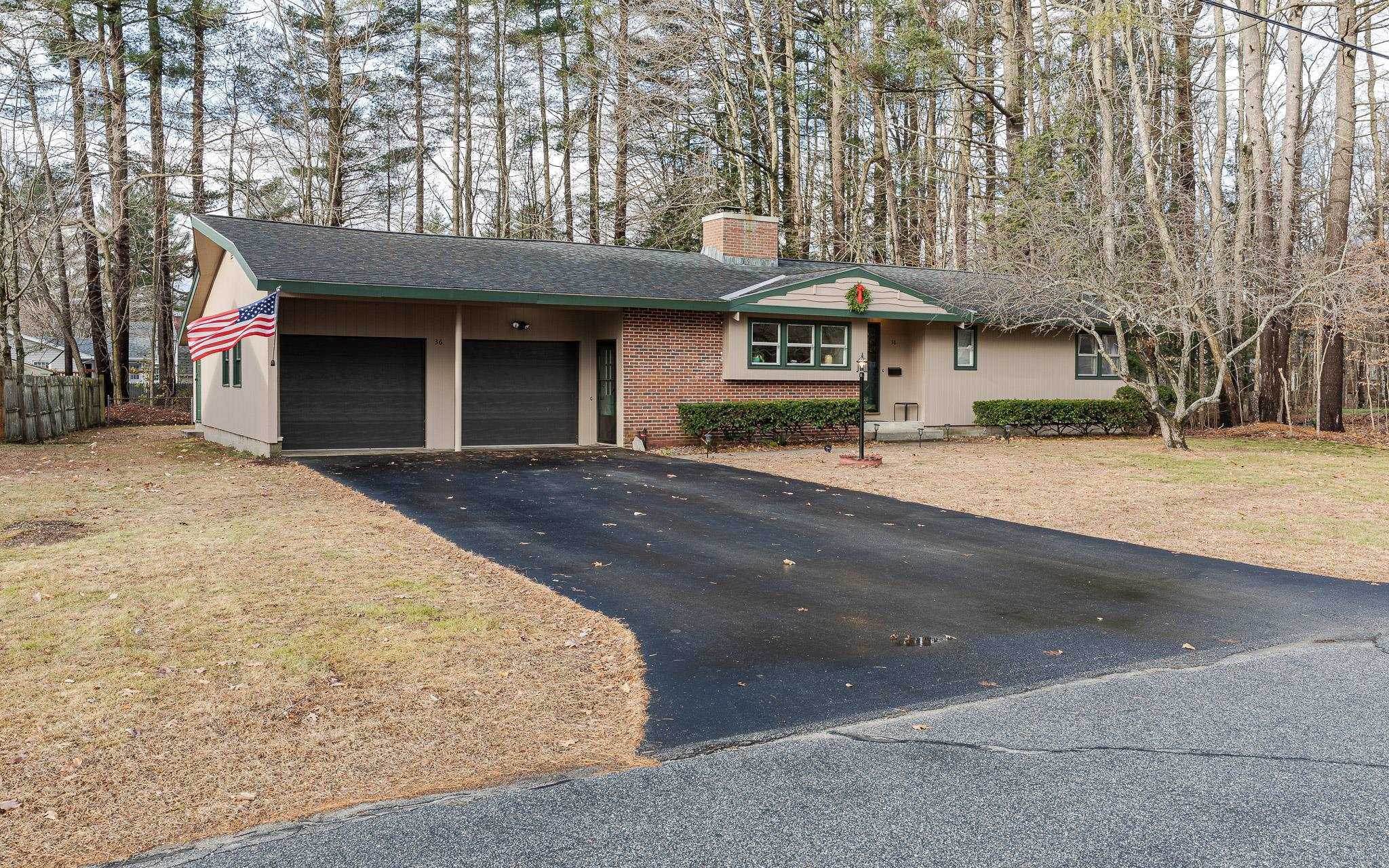 36 Hanover Street Keene, NH 03431 - Photo 3 of 35