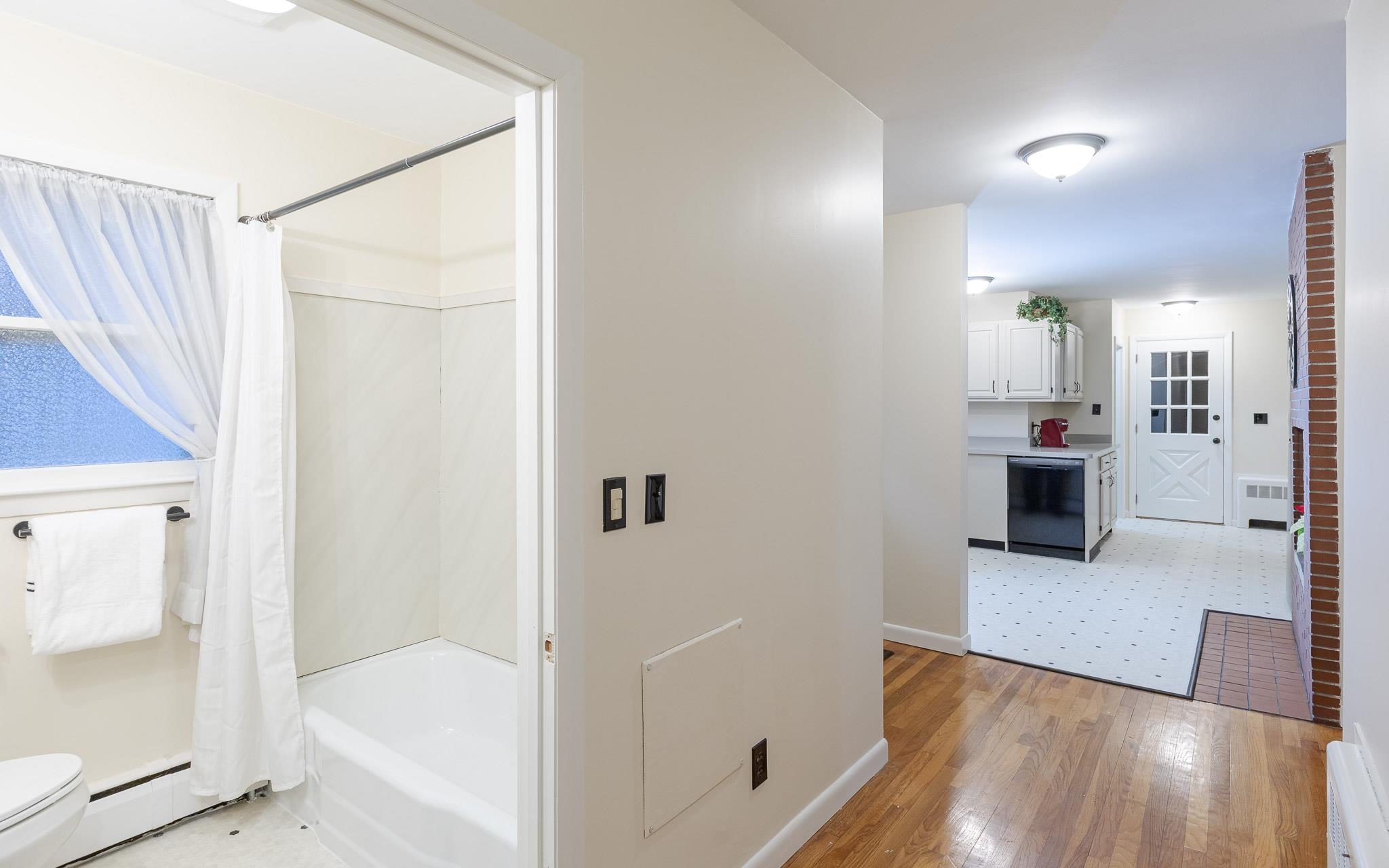 36 Hanover Street Keene, NH 03431 - Photo 31 of 35