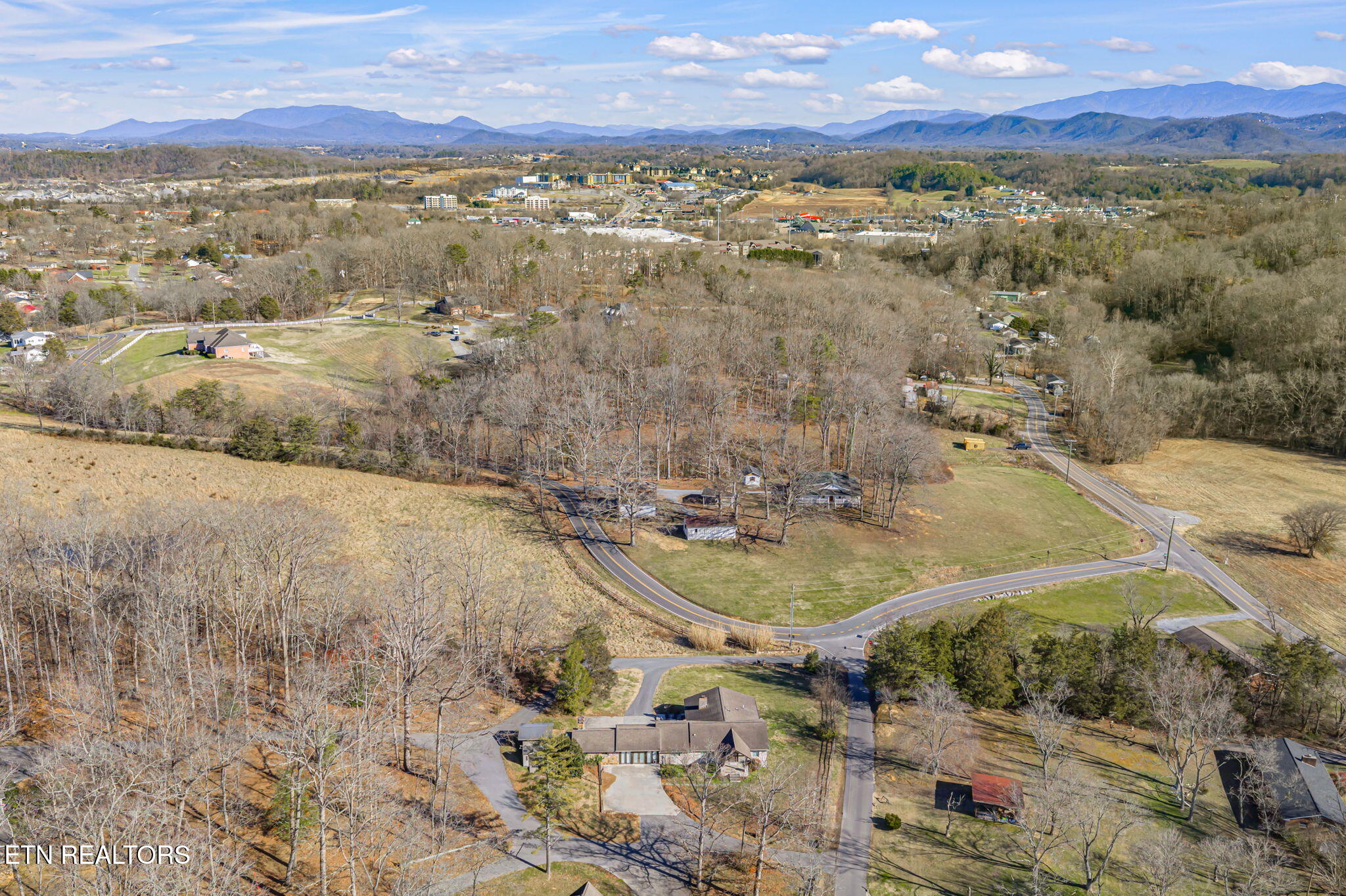 Cate Road Sevierville, TN 37862 - Photo 9 of 24 56-web-or-mls-617 Lewelling Road-56