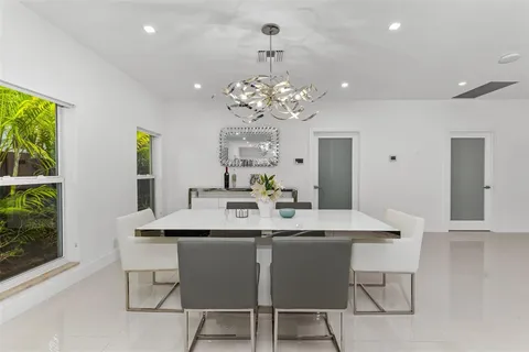 $5,699,000 | 615 3rd Key Drive, Fort Lauderdale, FL 33304