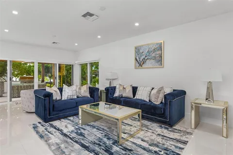 $5,350,000 | 615 3rd Key Drive, Fort Lauderdale, FL 33304