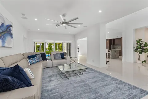 $5,350,000 | 615 3rd Key Drive, Fort Lauderdale, FL 33304