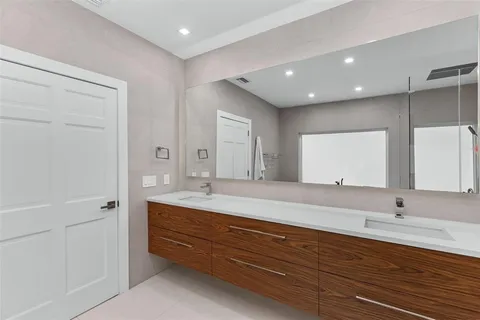 $5,699,000 | 615 3rd Key Drive, Fort Lauderdale, FL 33304