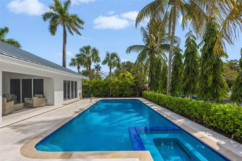 $5,699,000 | 615 3rd Key Drive, Fort Lauderdale, FL 33304