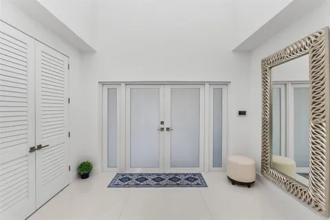 $5,699,000 | 615 3rd Key Drive, Fort Lauderdale, FL 33304