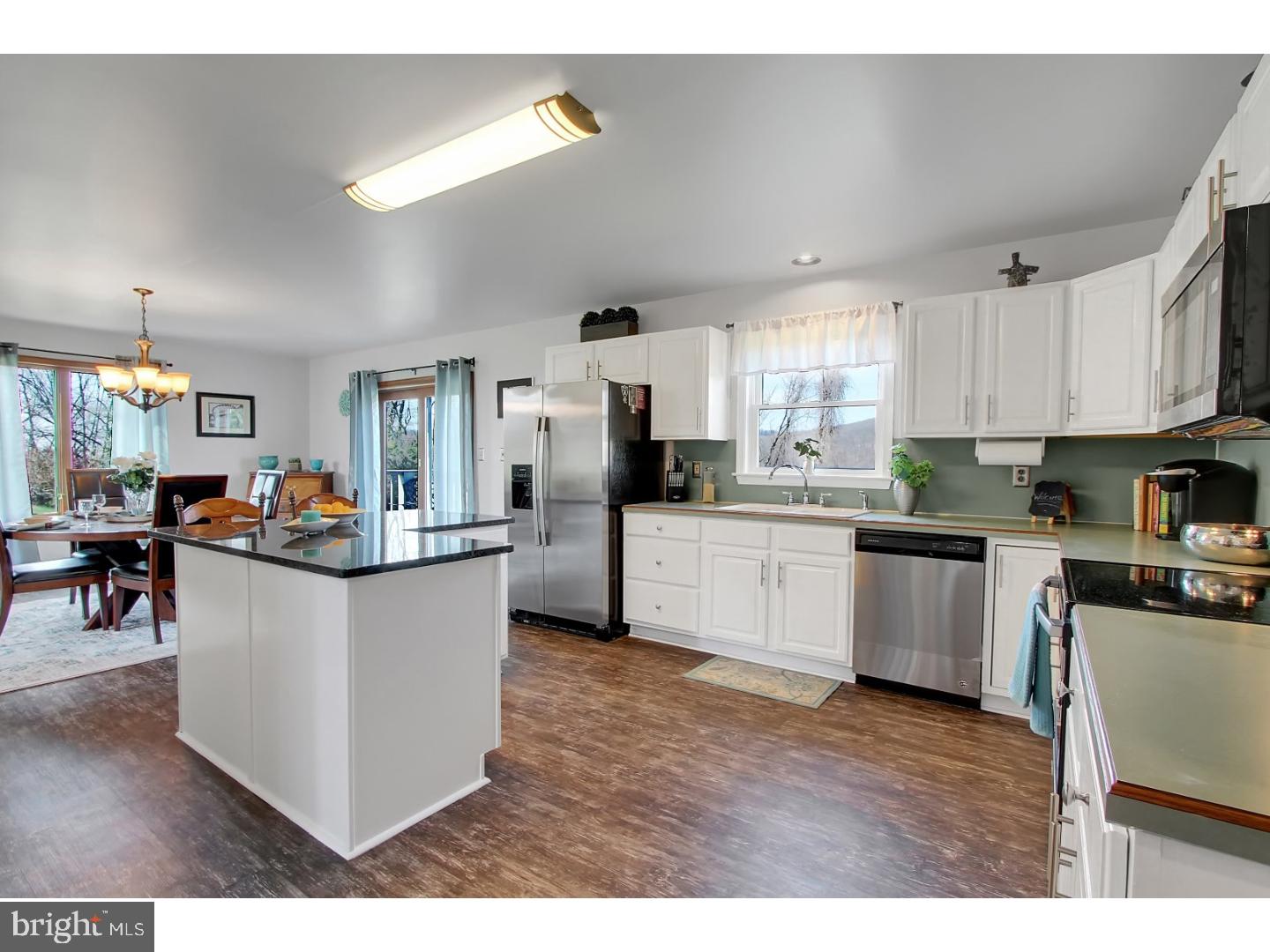 16 Meadow Ridge Road Temple, PA 19560 - Photo 8 of 25 Gallery Image 8