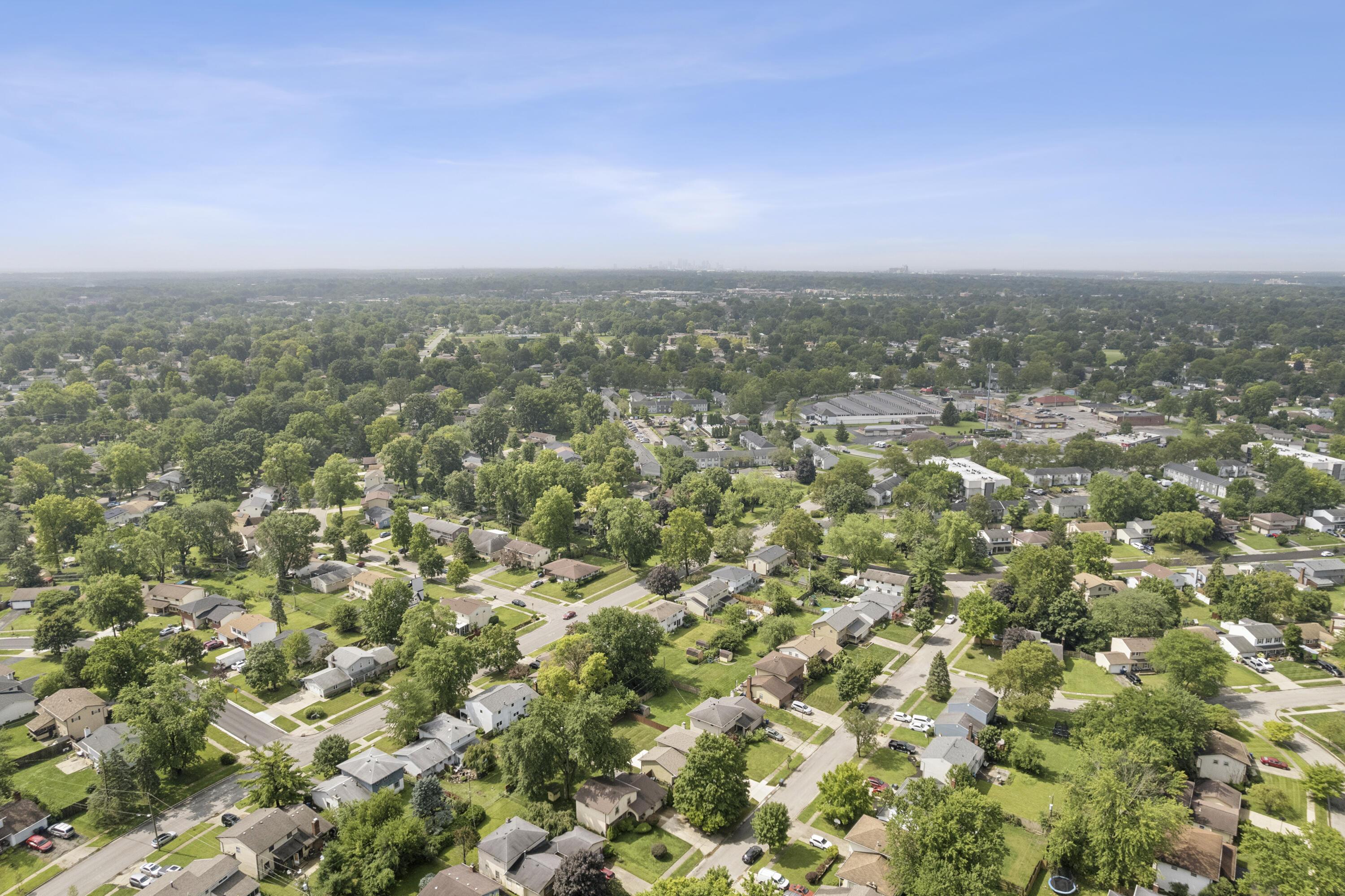 5440 Aspen Road Columbus, OH 43229 - Photo 51 of 52 Drone