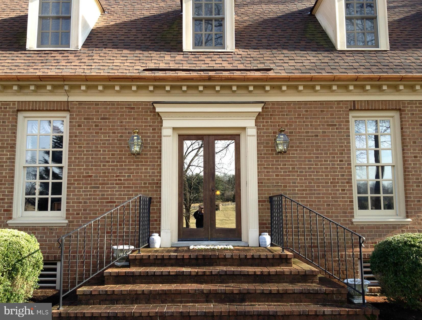 7139 Leeton Ridge Road Warrenton, VA 20186 - Photo 16 of 20 Exterior (Front)